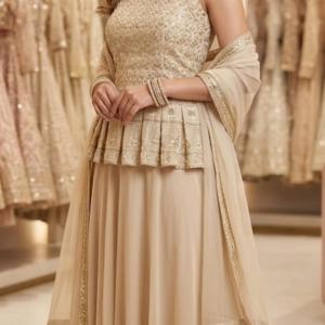 SKIRT AND TOP SET WITH DUPATTA